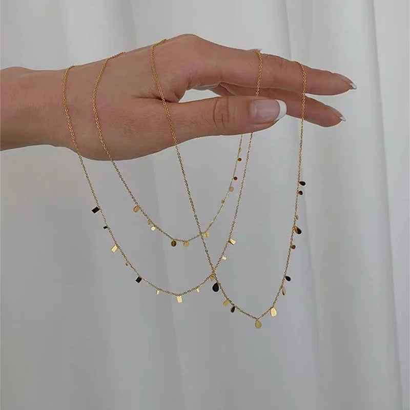 Minimalist Teardrop Pendant Necklace